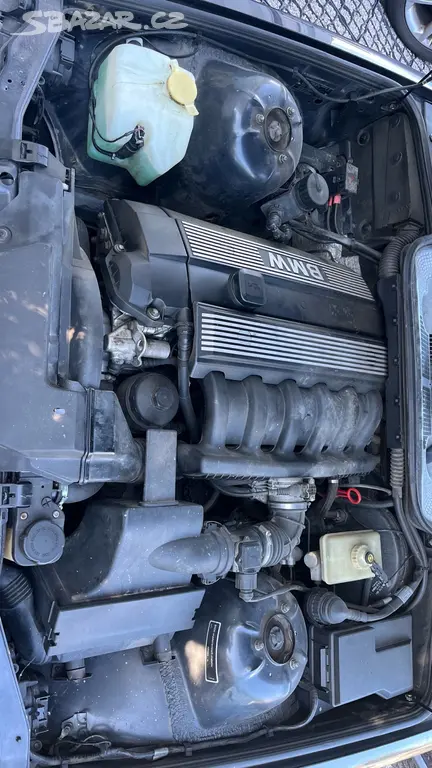 Bmw e36 Cabrio 320i - fotka 2