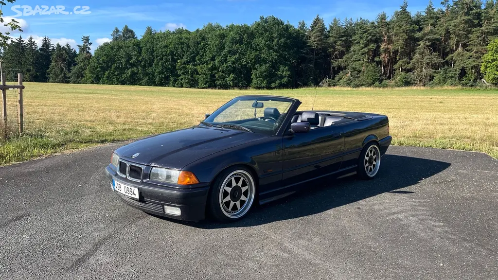 Bmw e36 Cabrio 320i - fotka 4