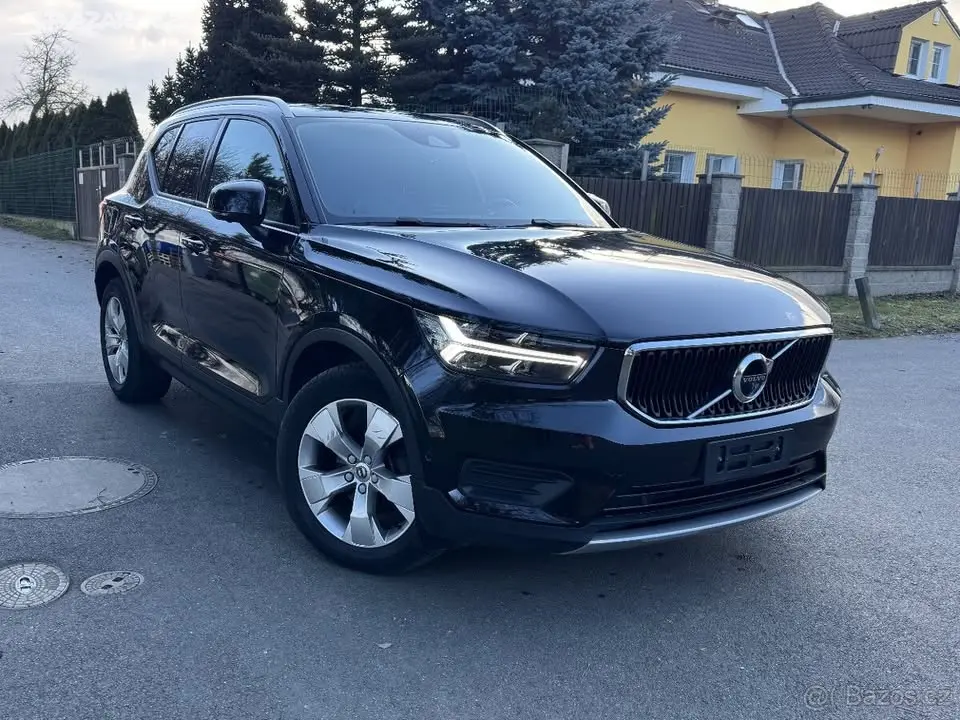 VOLVO XC40 - fotka 5