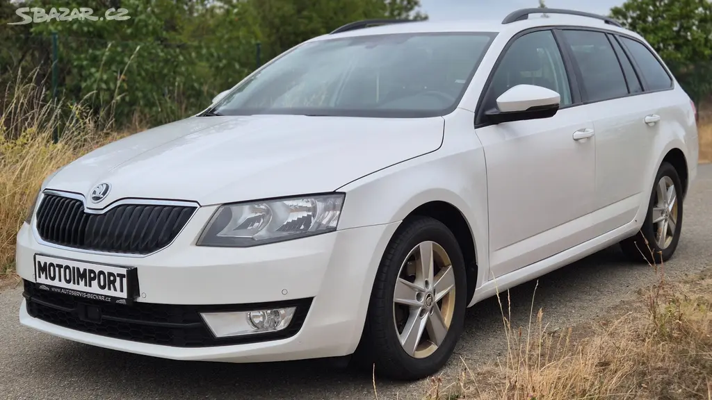 Octavia 3 1.6 TDI 4x4 81 Kw pěkná výbava r.v 2016 - fotka 3