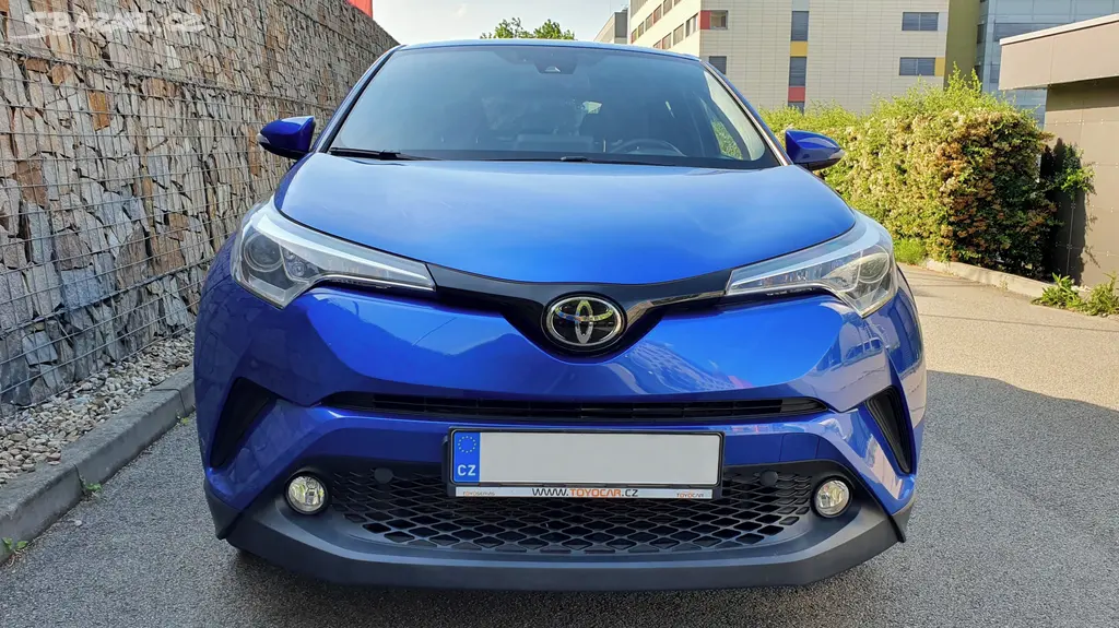 Toyota C-HR, 1.2 benzín, manuál, po servise, ČR - fotka 4