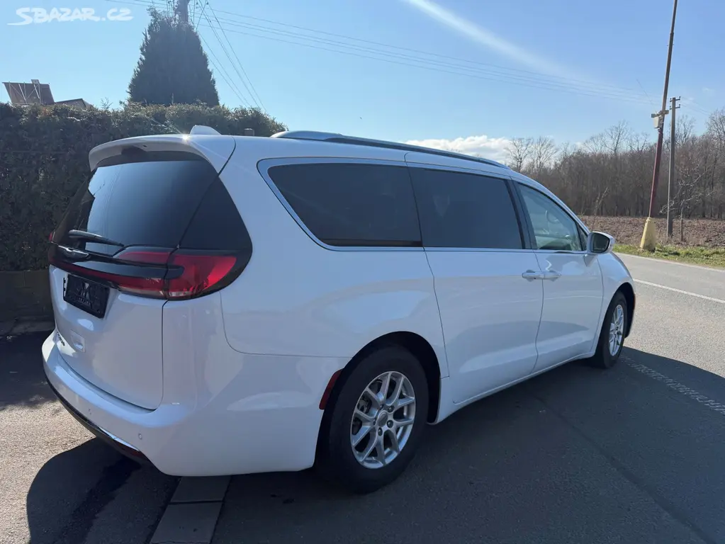 Chrysler Pacifica 3,6 RU Radar New Model DVD 2021 - fotka 4