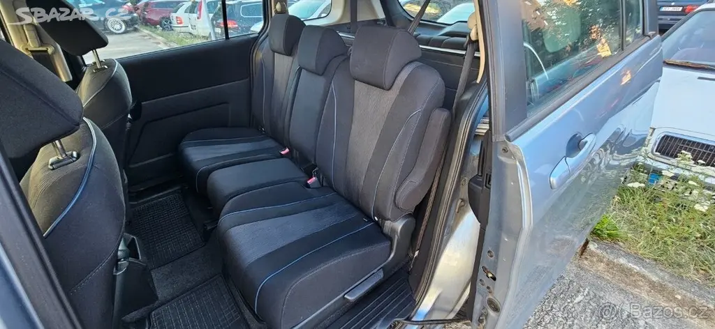 Mazda 5 1,6 TDI, STK 2028, 7 míst - fotka 5