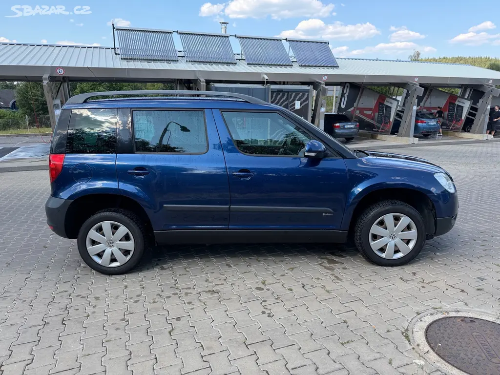 Prodám Škoda Yeti 2.0 TDI 103 kW DSG 4×4 - fotka 2