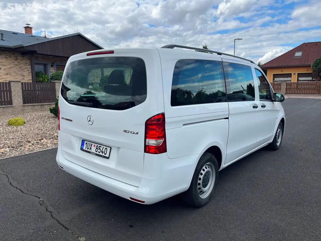 MERCEDES VITO 110 CDI 8 míst rv.2020 - fotka 4