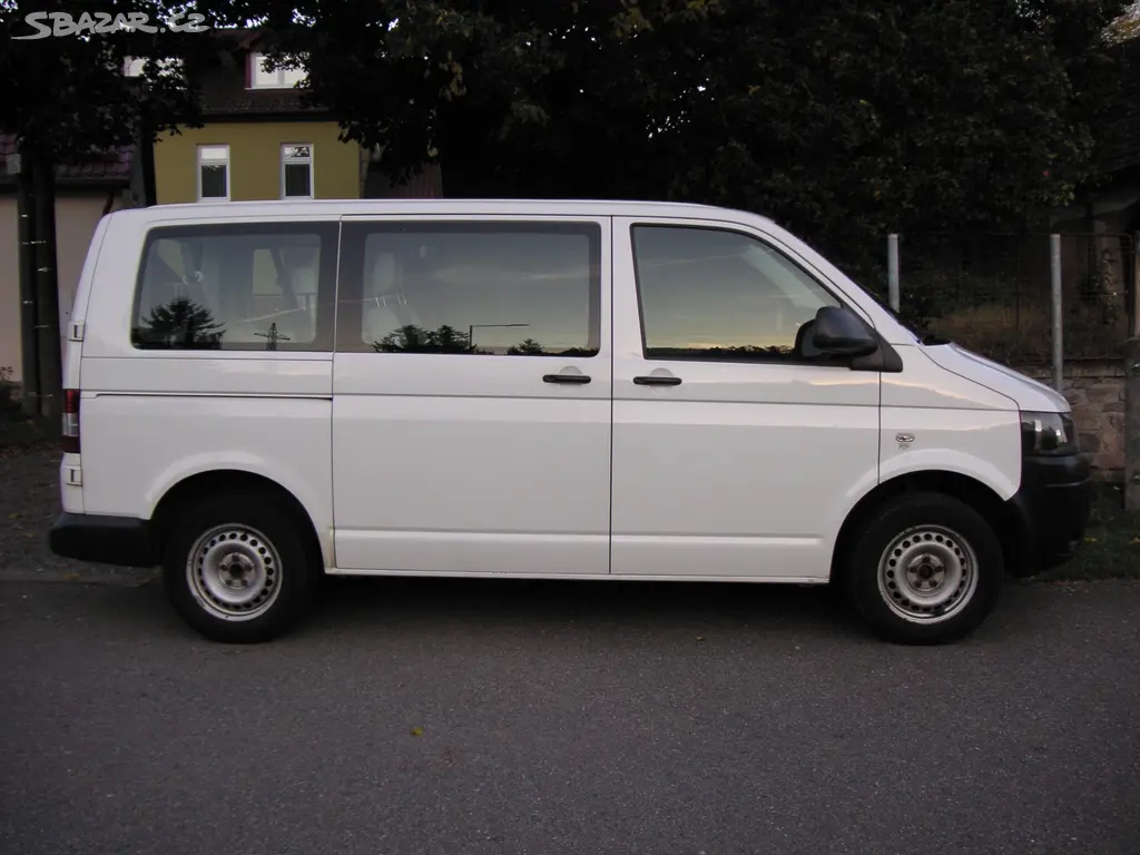 Volkswagen Transporter T5 2.0 TDi - Serviska - fotka 4