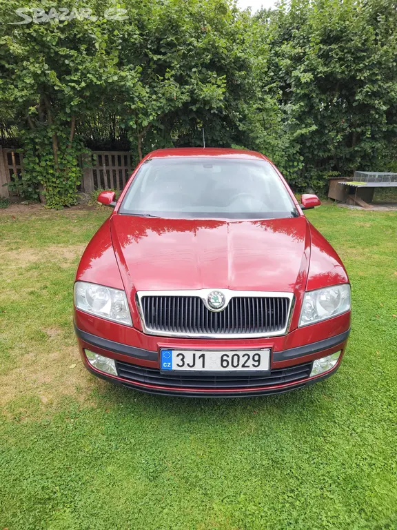 Škoda Octavia II 1.9 TDI 77kW Elegance - fotka 2