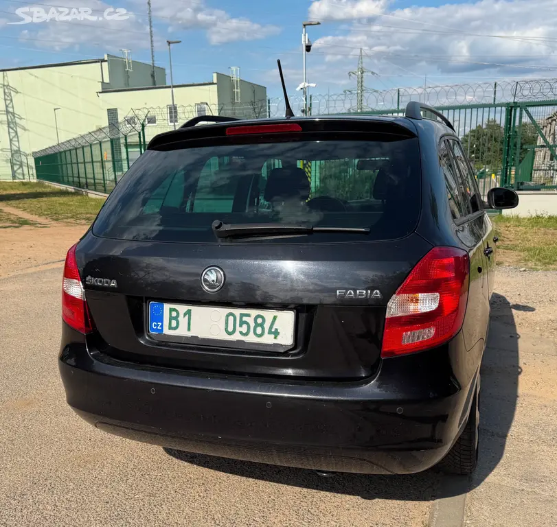 škoda fabia 1.2 TSI STYLE r.v.10/2014 nové logo - fotka 6