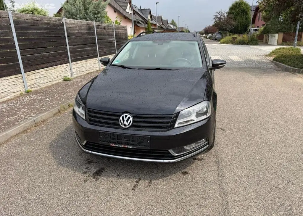 Volkswagen Passat 2,0 TDi/103Kw DSG nová STK - fotka 3