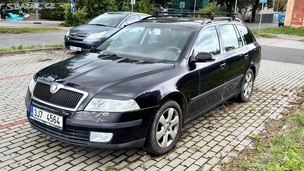 Škoda Octavia combi II 1,9 TDi - fotka 2