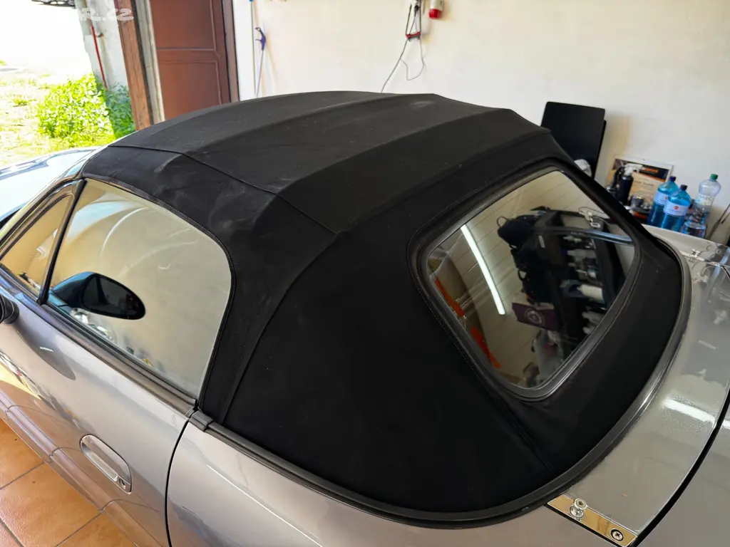 Mazda MX-5 Miata NBFL Apple CarPlay/Android auto - fotka 4