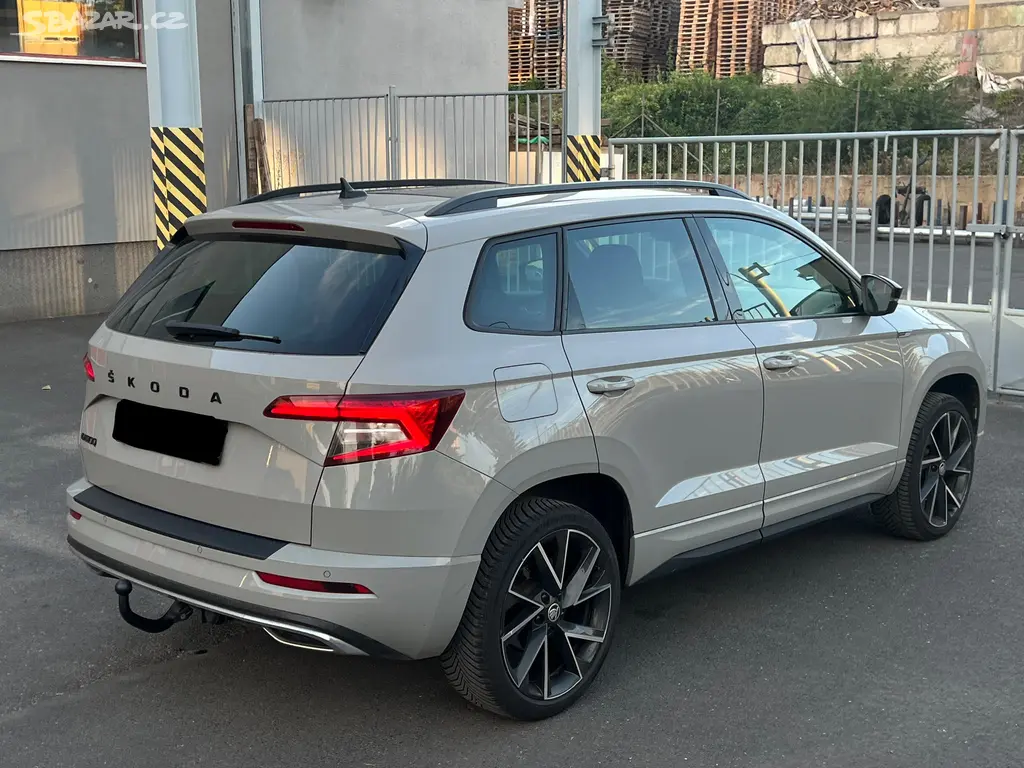 ŠKODA KAROQ 1.5 TSI DSG SPORTLINE MOŽNO NA SPLÁTKY - fotka 4