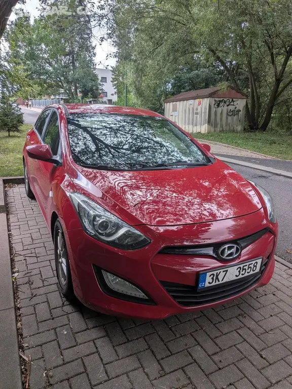 Hyundai i[telefon skryt]kw benzín / 225xxx Km