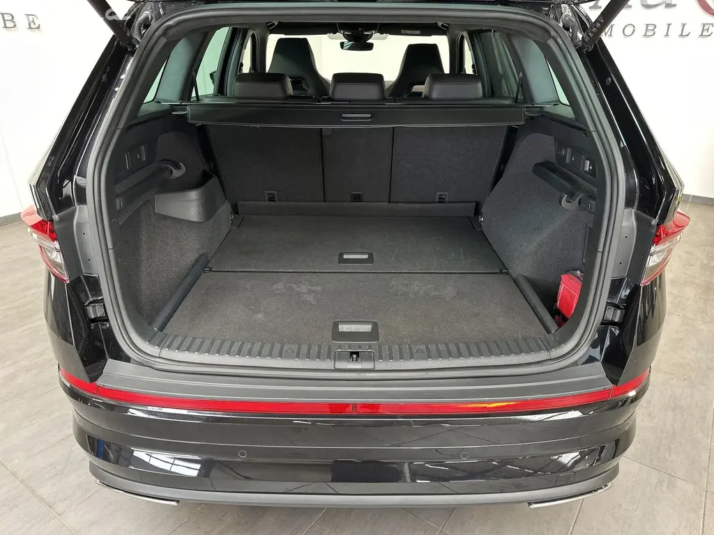 SKODA Kodiaq 2.0 TSI DSG 4x4 RS - fotka 4