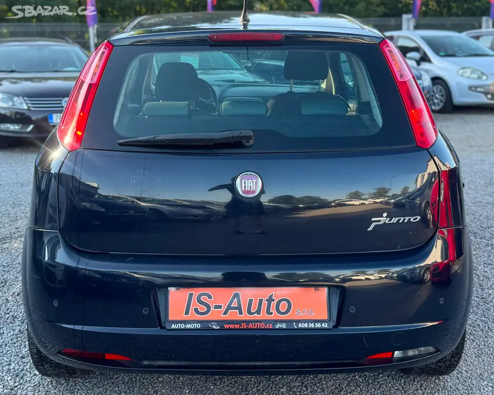 Fiat Punto 1,4 66 KW / Klimatizace - fotka 6