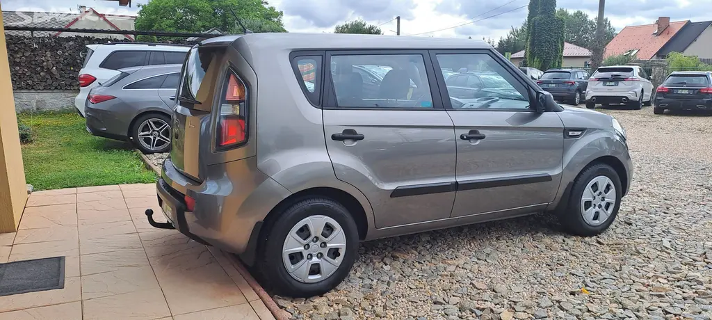 Kia Soul 1.6 CVVT 93kW ČR 1.MAJITEL - fotka 5