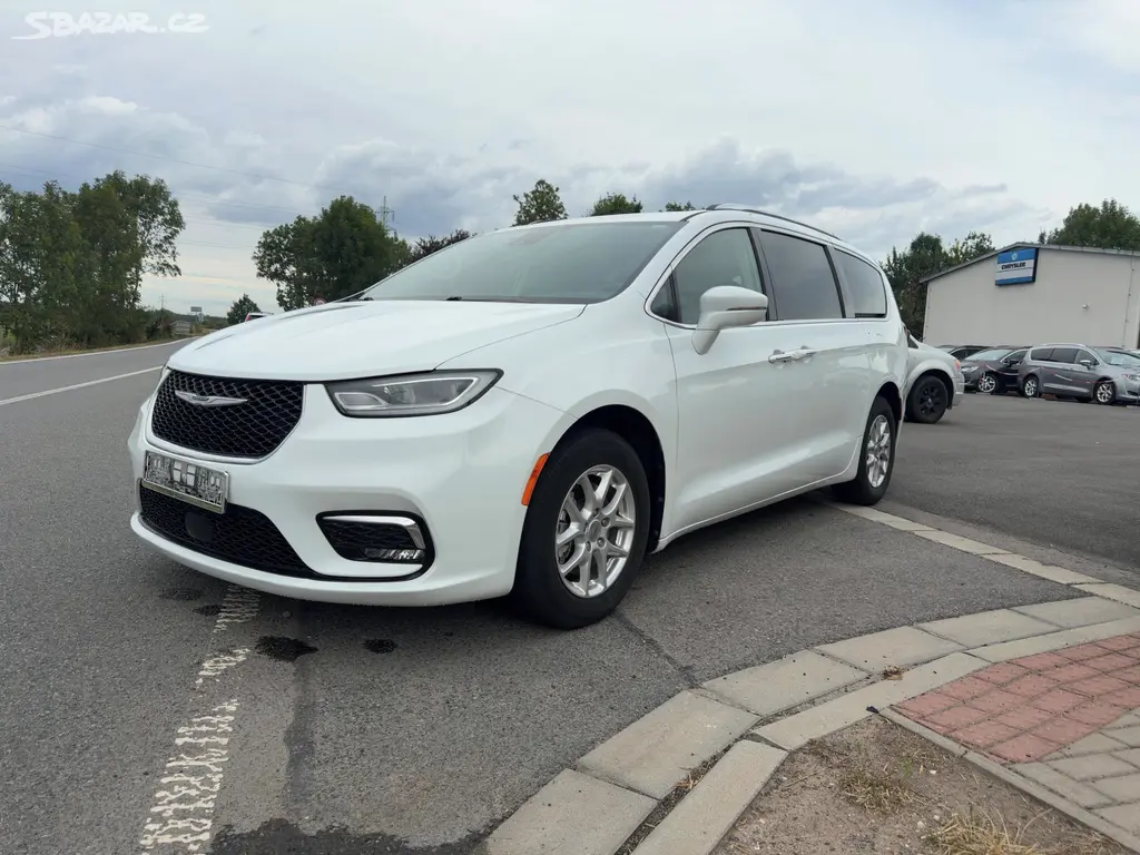Chrysler Pacifica 3,6 Pentastar Radar NEW 2021 - fotka 2