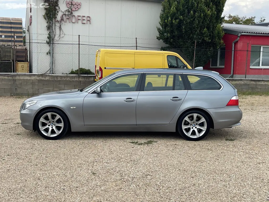 BMW Řada 5, E61 3.0D *170KW* - fotka 2