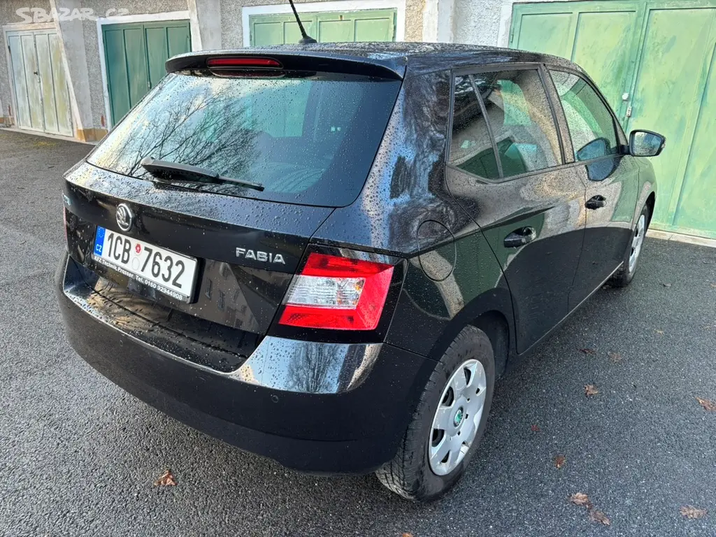 Škoda Fabia 1.2 TSI 66 kW | 2015 | BOHATÁ VÝBAVA - fotka 4