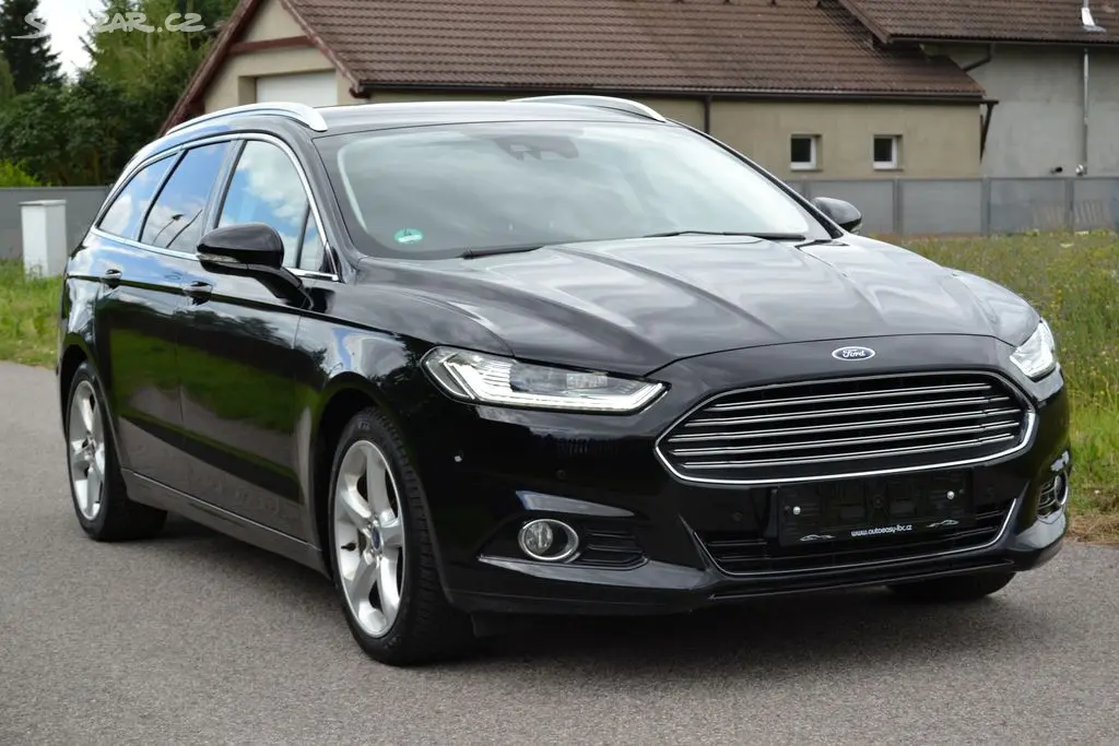 Ford Mondeo 2.0 TDCI 132kW Titanium LED Dynamic - fotka 5
