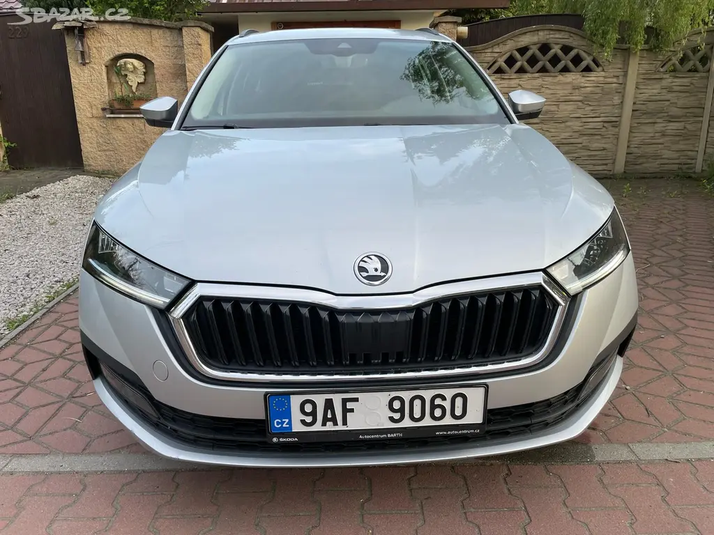 Škoda Octavia 1.5TSi 1.MAJ ČR NEBOUR. ZÁRUKA - fotka 2