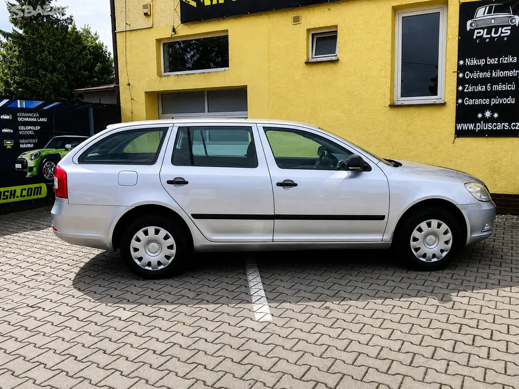 Škoda Octavia Combi 1,6 MPi(75kW)*STK DO 8/2028* - fotka 5