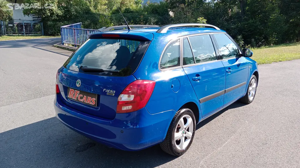 Škoda Fabia 1.4i 16V Kombi 2 63kW,2009,TEMPOMAT - fotka 3