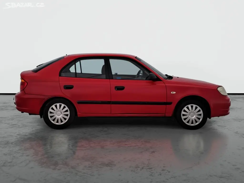 Hyundai Accent, 1.3, po STK, Tažné, Klima - fotka 6