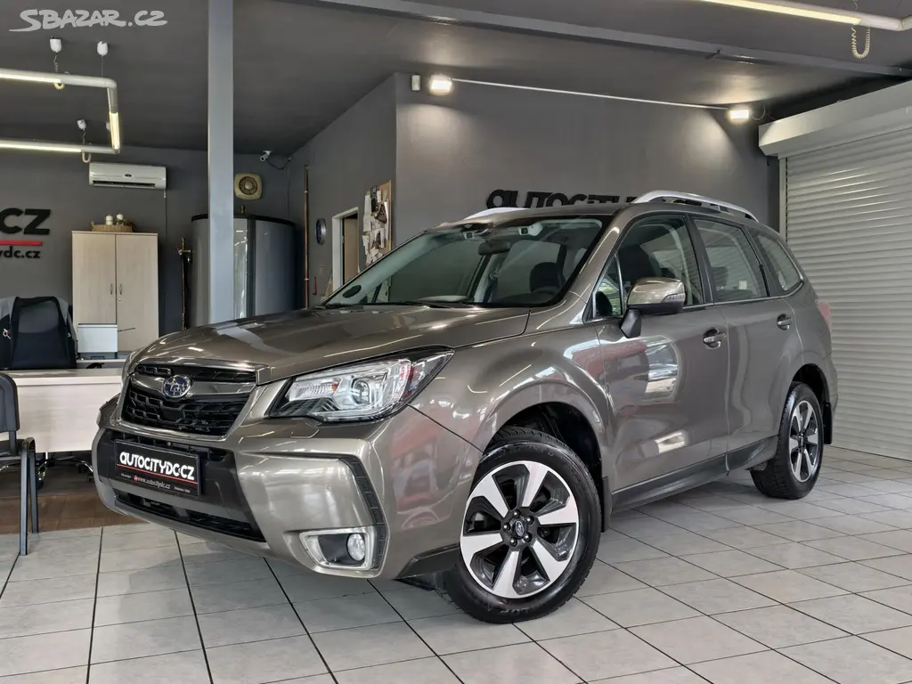 Subaru Forester, 2.0 i 4x4, A/T, EXECUTIVE, DPH - fotka 3