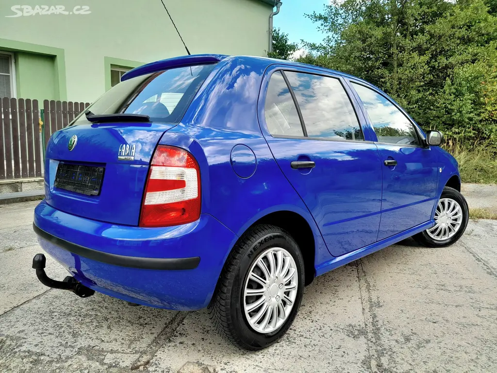 Škoda Fabia Cool edice 1.2i 40kW rok 2005 NOVÁ STK - fotka 2