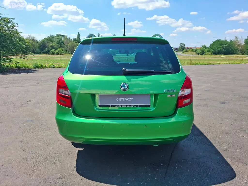 Škoda Fabia II kombi FAMILY 1.2TSi 63kW,aut.klima - fotka 5