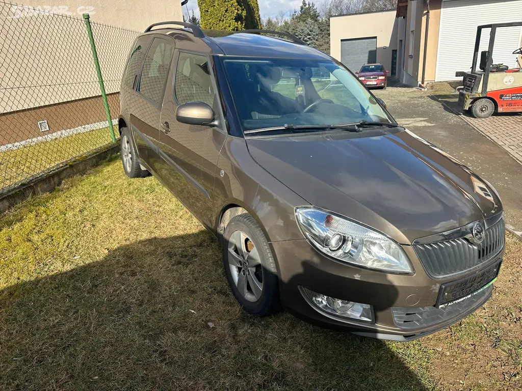 Škoda Roomster 1.2 Tsi 63 kW 2014 - fotka 4
