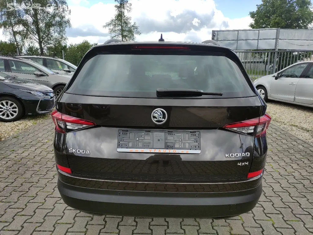 ŠKODA KODIAQ 1.4TSi,110KW,DSG,4x4,AUTOMAT,AVM,DAB - fotka 5