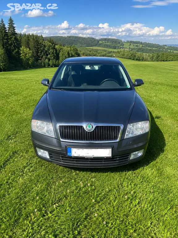 Škoda octavia combi 1.6 TDi - fotka 3