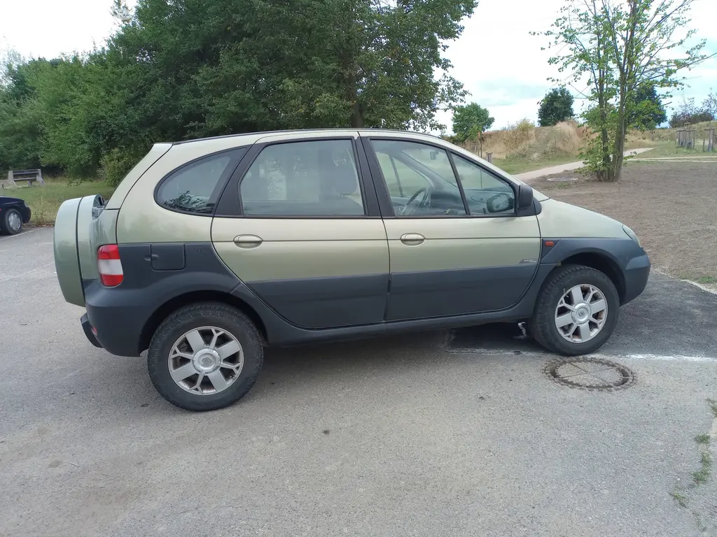 Renault Scenic RX4 - 4x4 - fotka 2