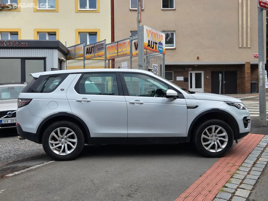Land Rover Discovery Sport, 2.0 TD4 132Kw 4x4 Aut Motor-KO - fotka 5