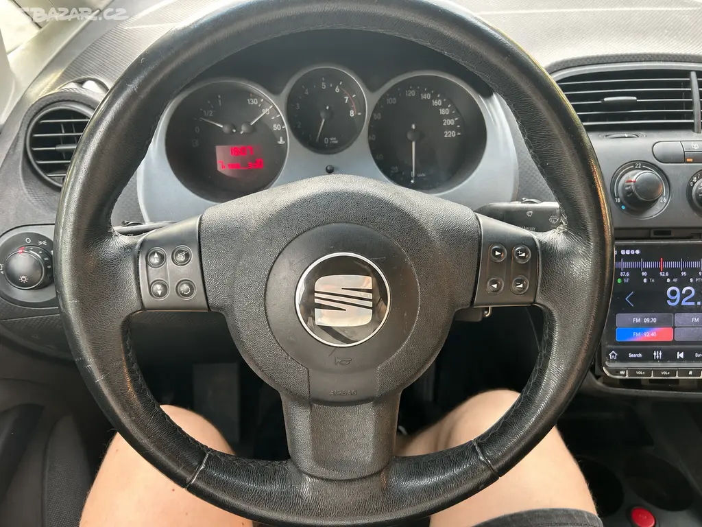 TEMPOMAT, KLIMA,1.6 MPI, ALU,spol. benz,SEAT Altea - fotka 6