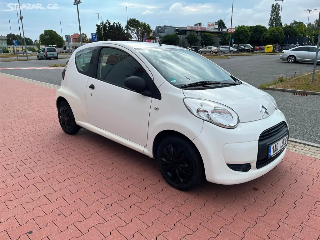 Citroën C1 1.0 i 50 kW - fotka 2
