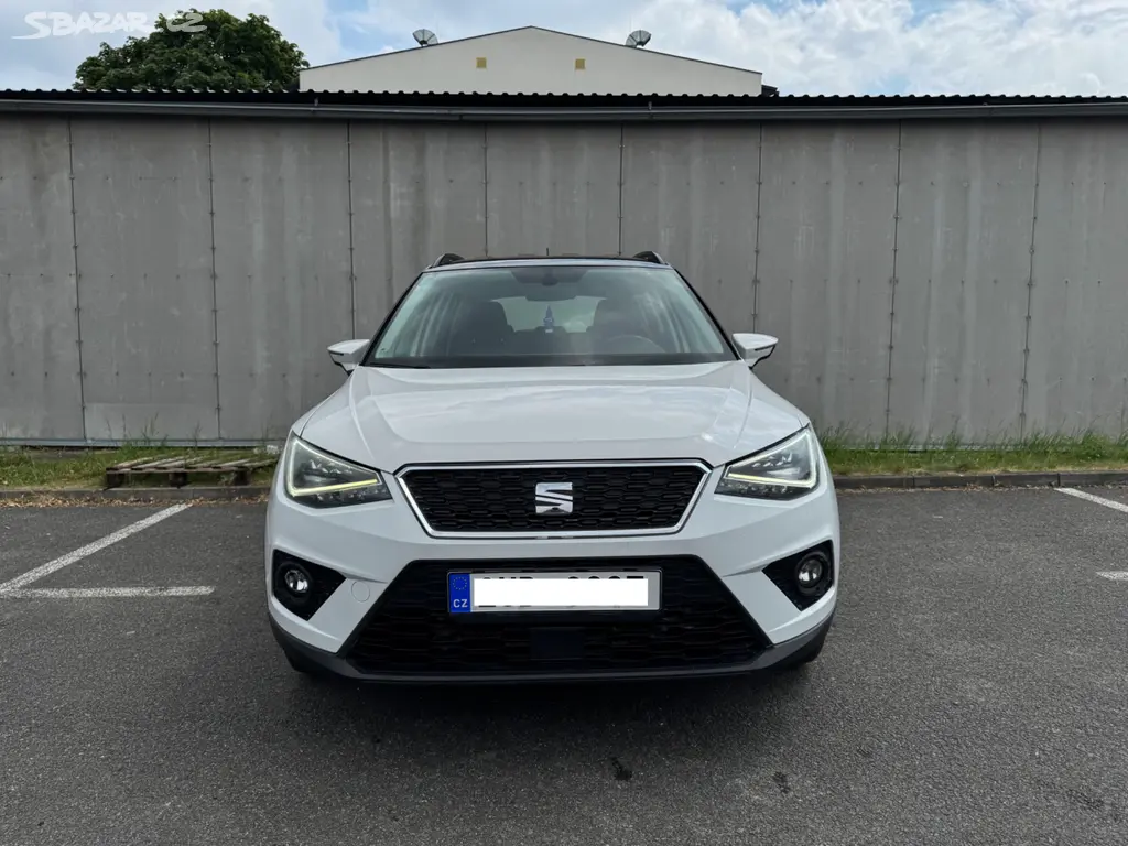SEAT Arona 1.0 TSI Style,Full LED,Tempomat,16alu - fotka 2