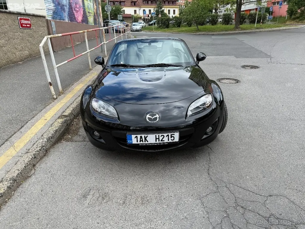 Mazda MX-5 1,8 93 kW | 2010 | krásný stav