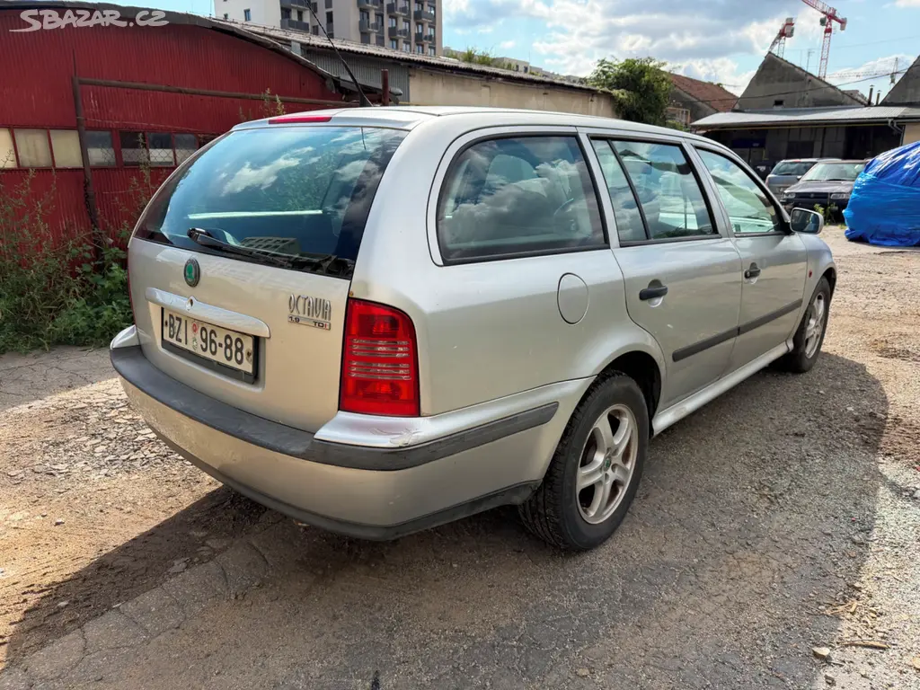 Škoda Octavia 1.9 TDI kombi - fotka 2