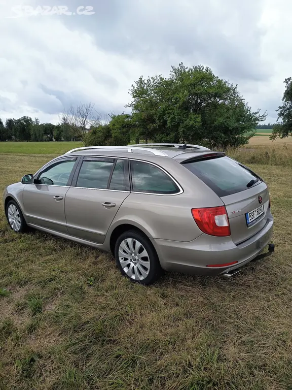 Škoda Superb 2 combi, 2l TDI 4x4 - fotka 3
