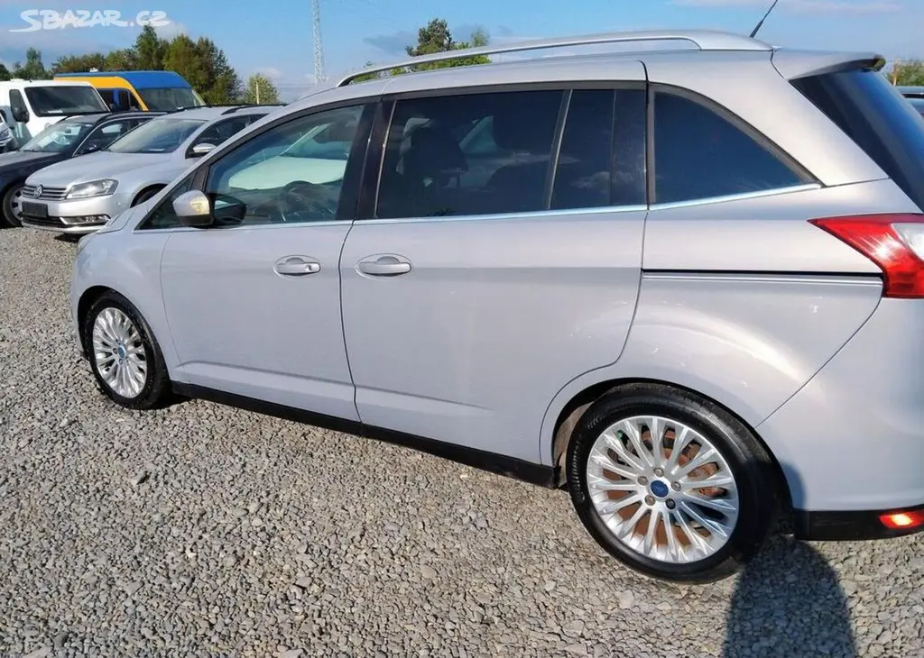Ford Grand C-MAX 1.6 TDCi 7 Míst, Klima, Navi - fotka 3