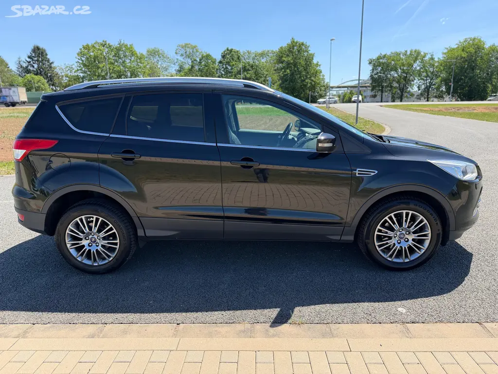 Ford Kuga, 1.6 EB TITANIUM ROZVODY TAŽNÉ - fotka 6