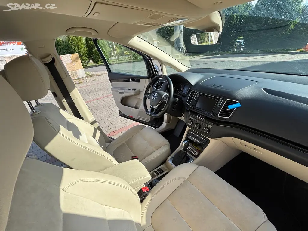 Volkswagen Sharan 2.0 TDi, Highline, AUT, 86 tkm - fotka 4