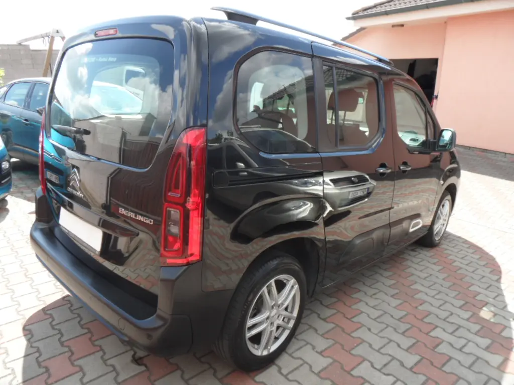 Citroen Berlingo 1.5 Blue HDi,zak. v ČR,serv.kníž. - fotka 4