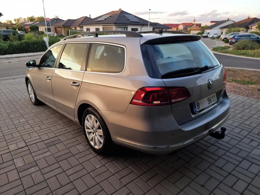 Volkswagen Passat, 2014 | 1.4TSI | NÁJEZD 195TIS - fotka 3