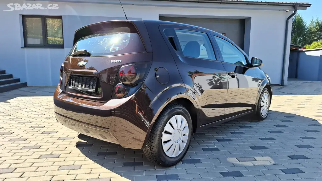 Chevrolet Aveo 1,2i - 63kw. SLUŠNÝ STAV - NOVÁ STK - fotka 5