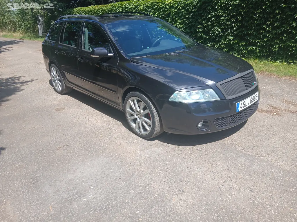 Skoda octavia combi rs - fotka 4