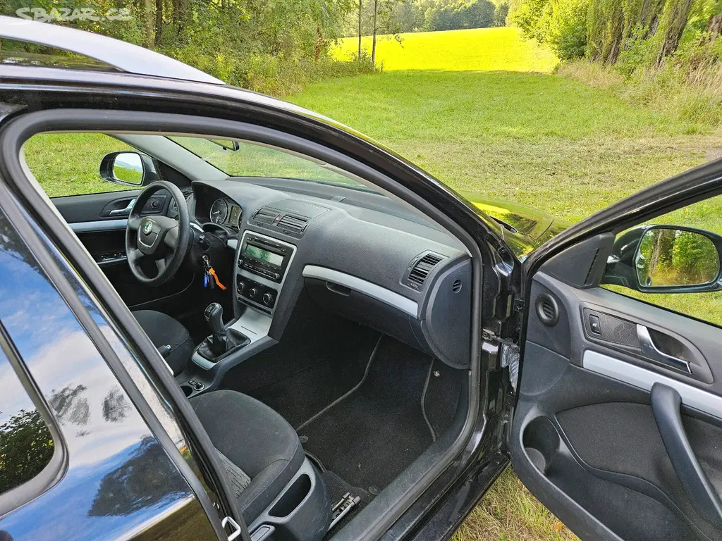 Škoda Octavia II combi 1.4 TSi - fotka 5